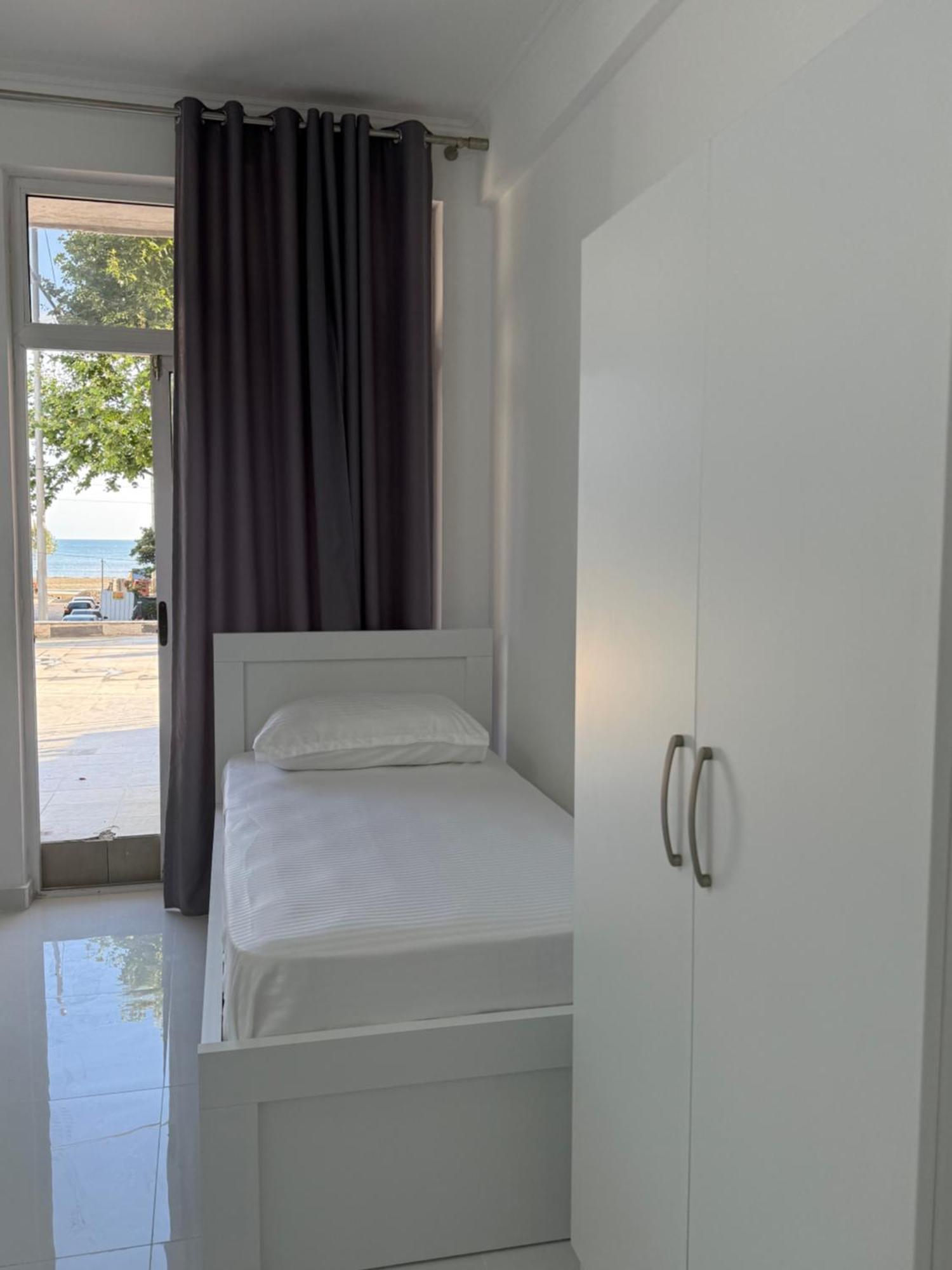 דורס Elio'S Room מראה חיצוני תמונה